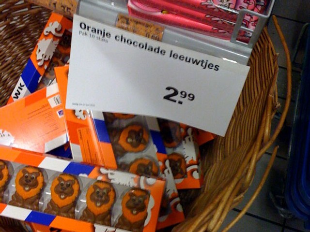 Oranjechocoladeleeuwtjes