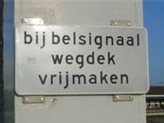 Bij belsignaal